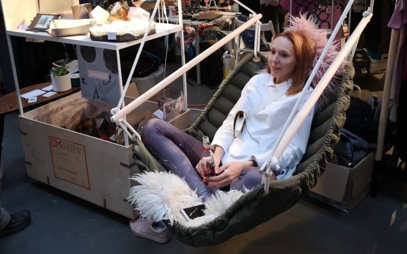 TaMarki a její designové křeslo Chillo